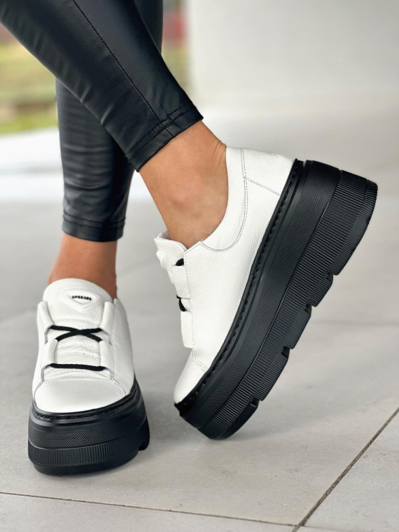 Biało-czarne trampki damskie na grubej lekkiej podeszwie skóra naturalna