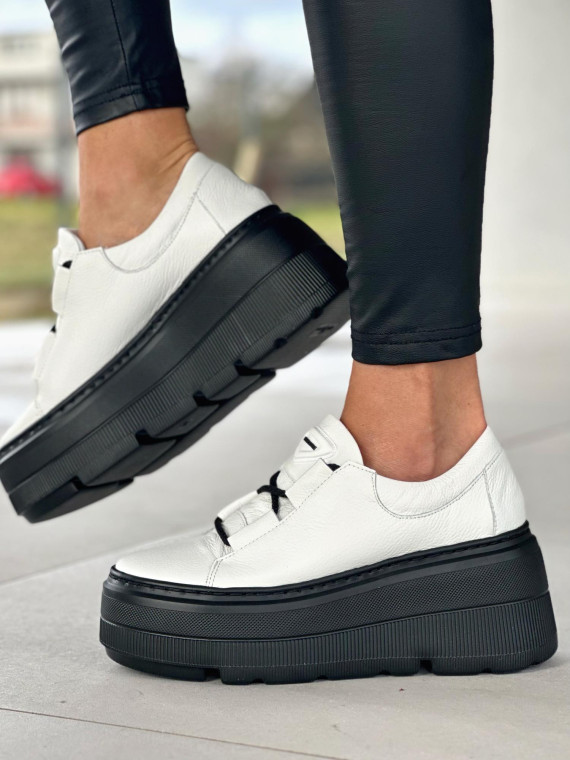 Biało-czarne trampki damskie na grubej lekkiej podeszwie skóra naturalna