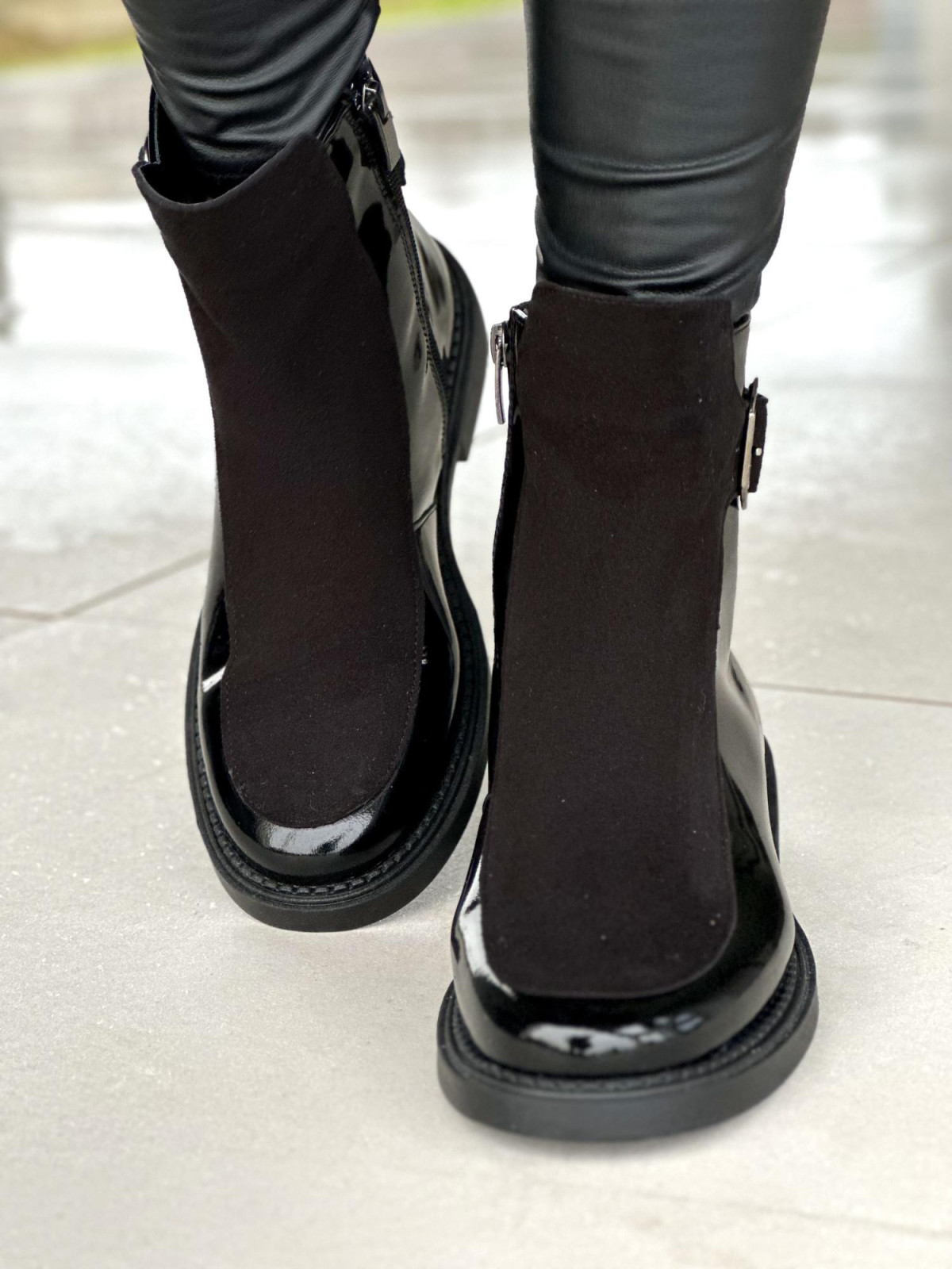 Czarne ocieplane botki damskie ze skóry naturalnej