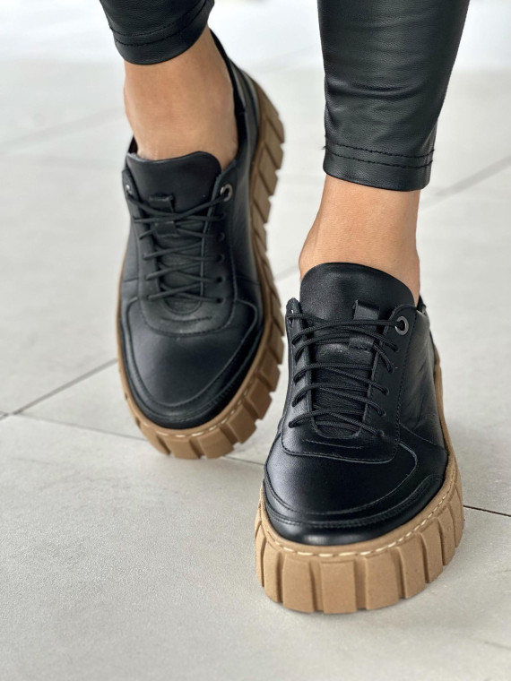 Czarne trampki damskie na grubej podeszwie skóra naturalna