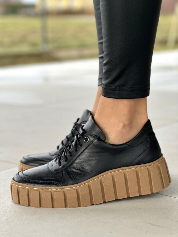 Czarne trampki damskie na grubej podeszwie skóra naturalna