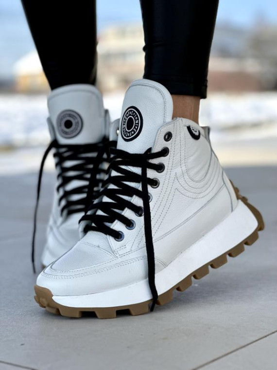 Białe wysokie sneakersy damskie skóra naturalna