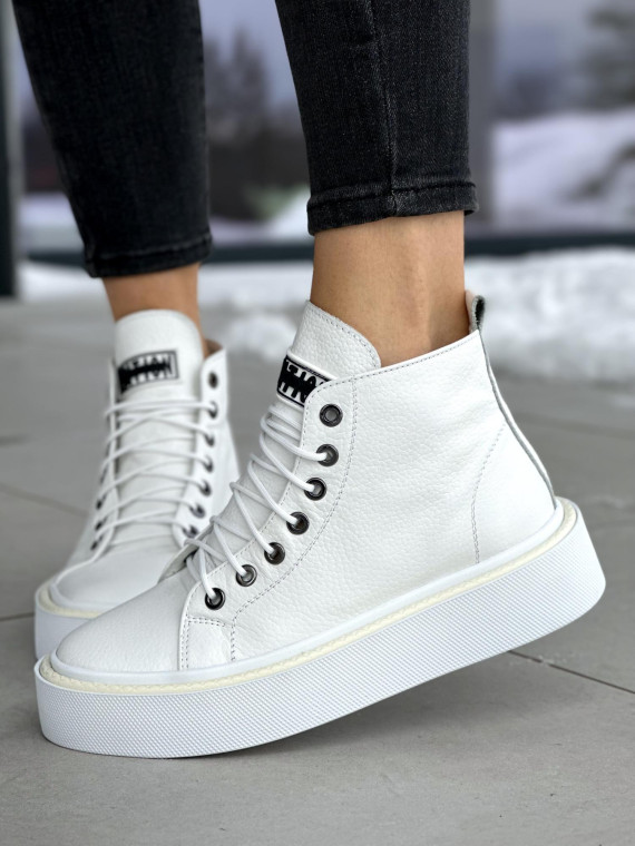 Wysokie białe trampki damskie na grubszej podeszwie, skóra naturalna