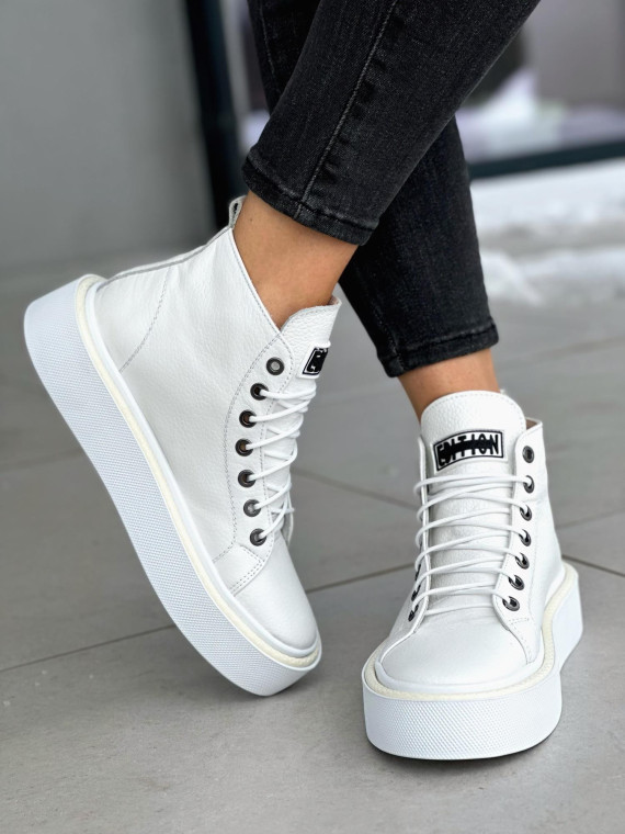 Wysokie białe trampki damskie na grubszej podeszwie, skóra naturalna