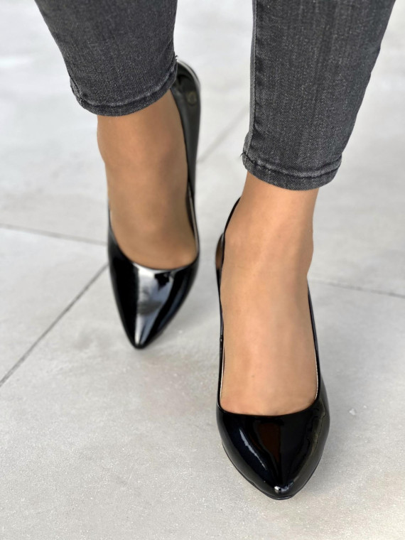 Klasyczne czarne czółenka szpilki damskie na wysokim obcasie, skóra naturalna