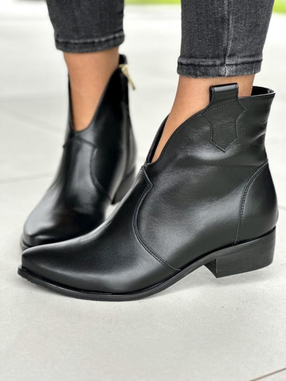 Eleganckie skórzane botki OLEKSY Polskiej produkcji