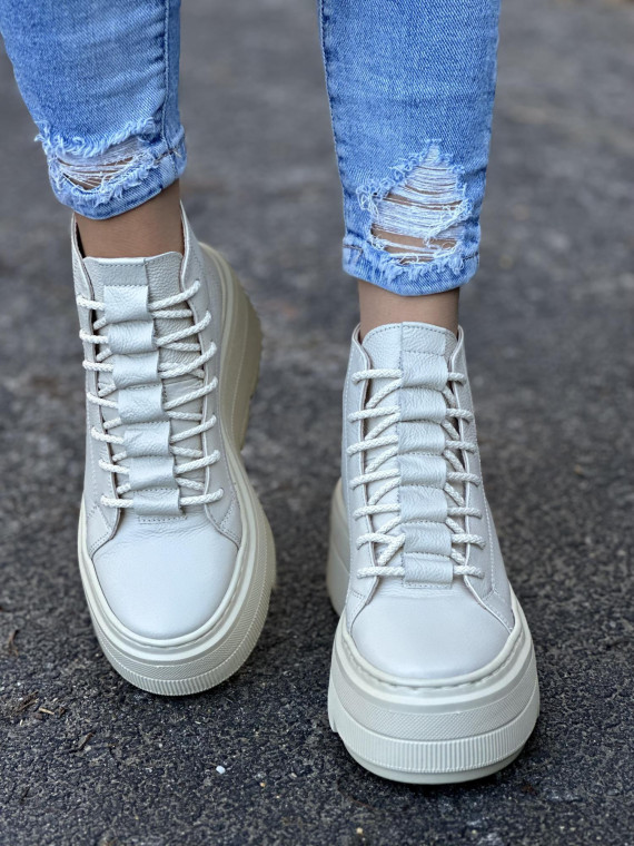 Wysokie beżowe trampki damskie na lekkiej grubej platformie, skóra naturalna