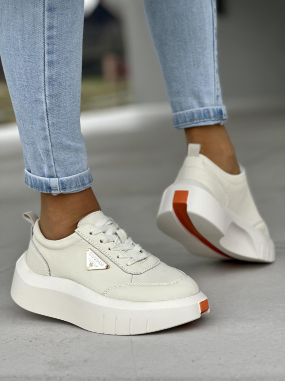 Wygodne i lekkie beżowe sneakersy damskie, skóra naturalna