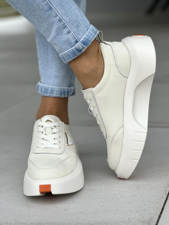 Wygodne i lekkie beżowe sneakersy damskie, skóra naturalna