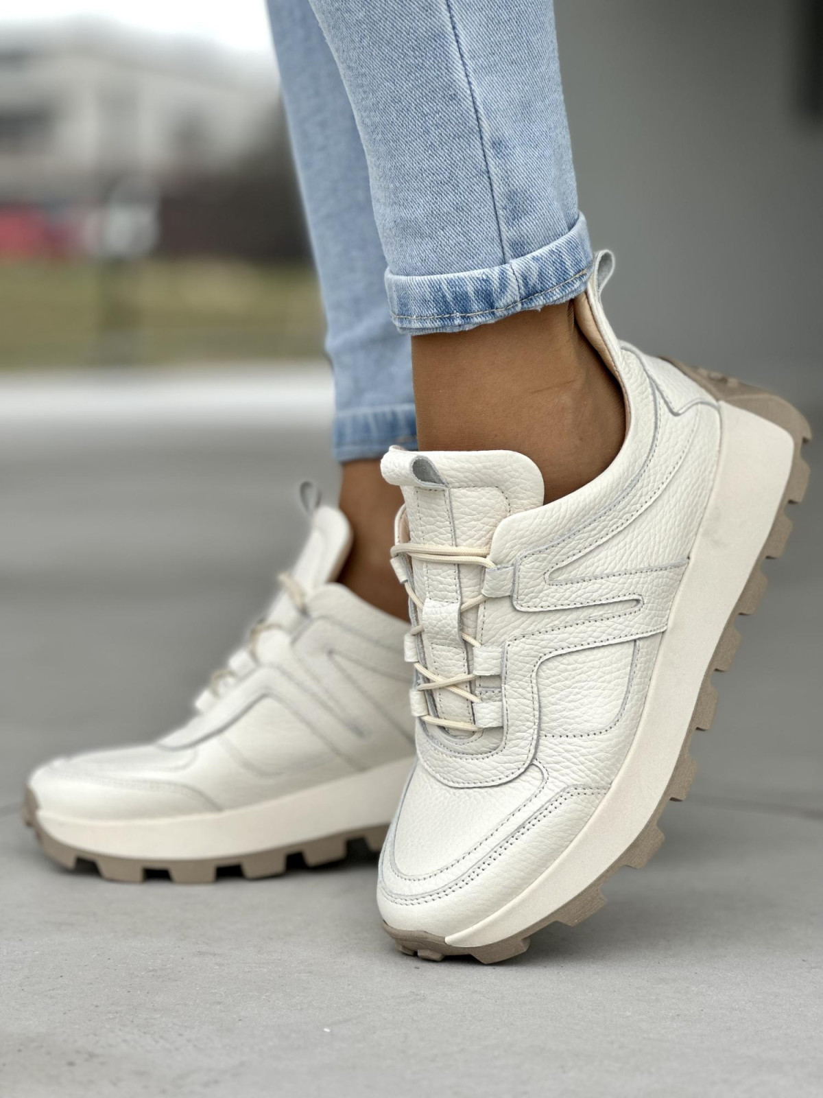 Śliczne kremowe sneakersy damskie, skóra naturalna