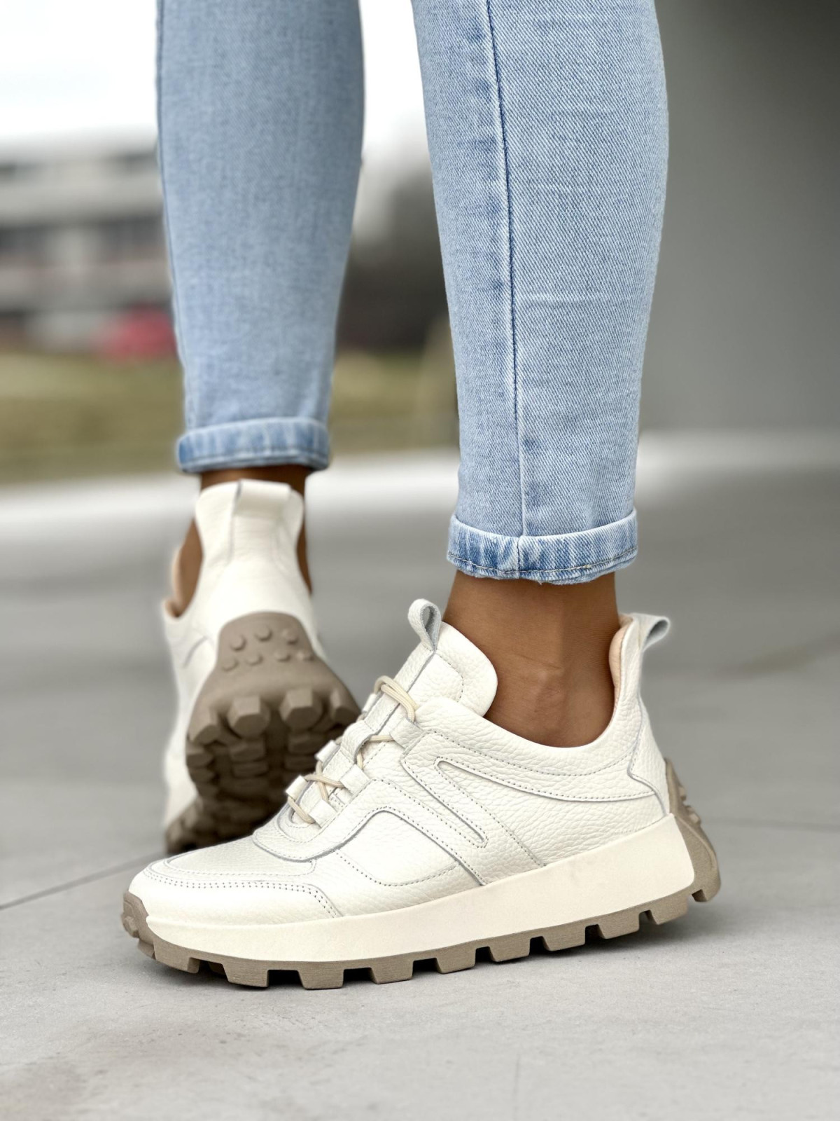 Śliczne kremowe sneakersy damskie, skóra naturalna