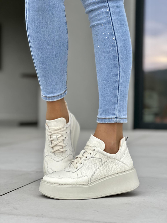 Wygodne kremowe sneakersy damskie na platformie, skóra naturalna