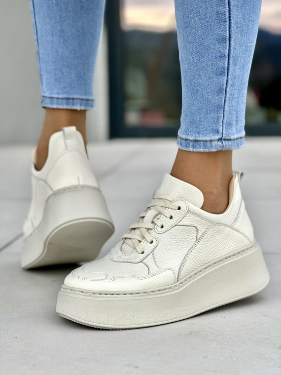 Wygodne kremowe sneakersy damskie na platformie, skóra naturalna