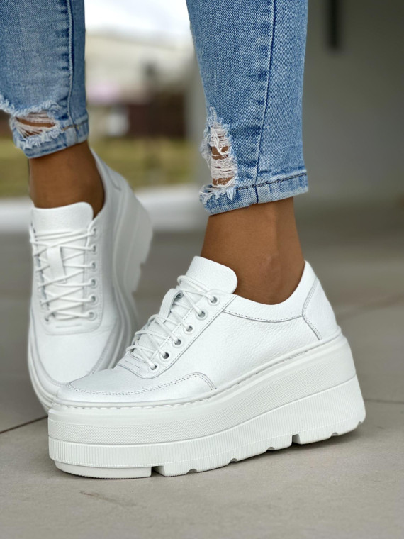 Wygodne białe trampki damskie na lekkiej platformie, skóra naturalna