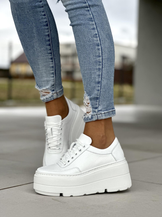 Wygodne białe trampki damskie na lekkiej platformie, skóra naturalna