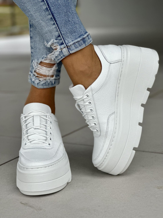 Wygodne białe trampki damskie na lekkiej platformie, skóra naturalna