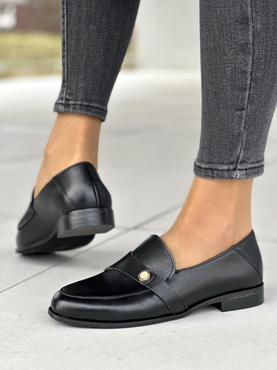 Zgrabne i wygodne czarne mokasyny damskie, skóra naturalna