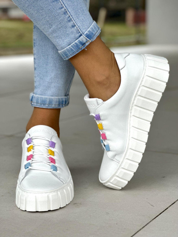 Lekkie i wygodne białe trampki damskie rainbow, skóra naturalna