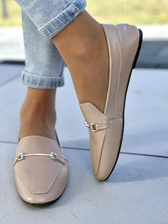 Bardzo wygodne i lekkie beżowe mokasyny damskie, skóra naturalna