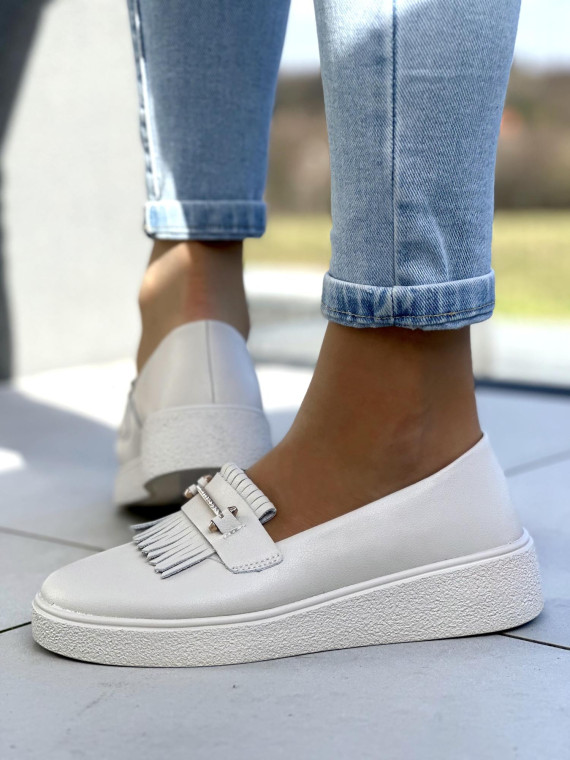 Bardzo lekkie beżowe mokasyny damskie skóra naturalna