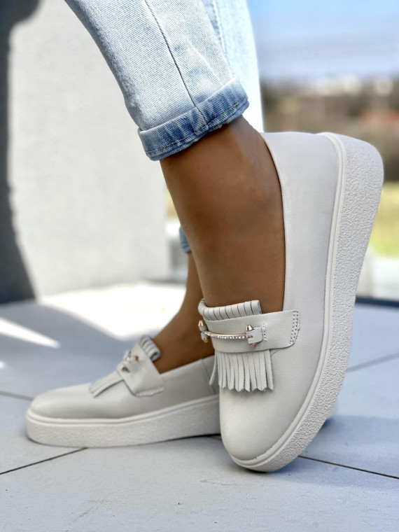 Bardzo lekkie beżowe mokasyny damskie skóra naturalna