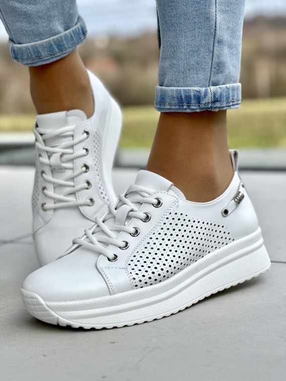 Lekkie ażurowe białe trampki damskie, skóra naturalna