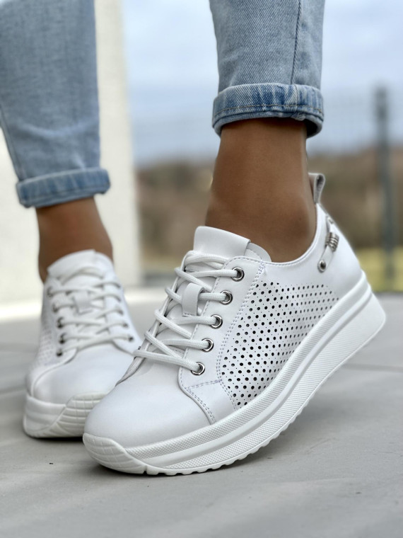 Lekkie ażurowe białe trampki damskie, skóra naturalna