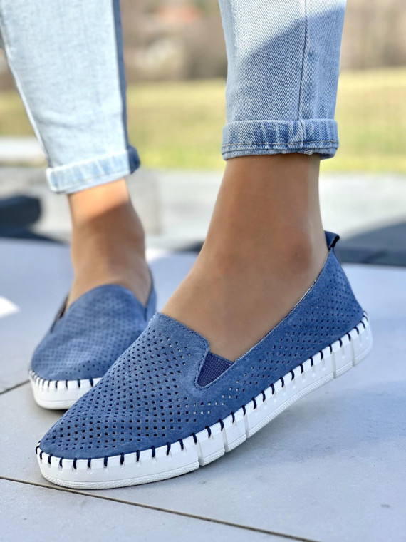 Bardzo wygodne ażurowe niebieskie mokasyny damskie, skóra naturalna