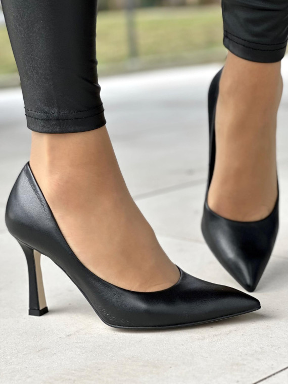 Czarne czółenka damskie skórzane