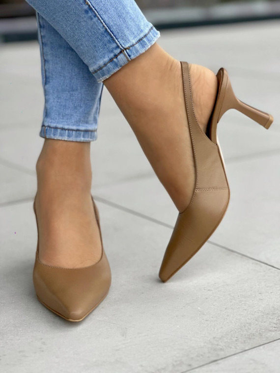 Beżowe czółenka damskie skórzane