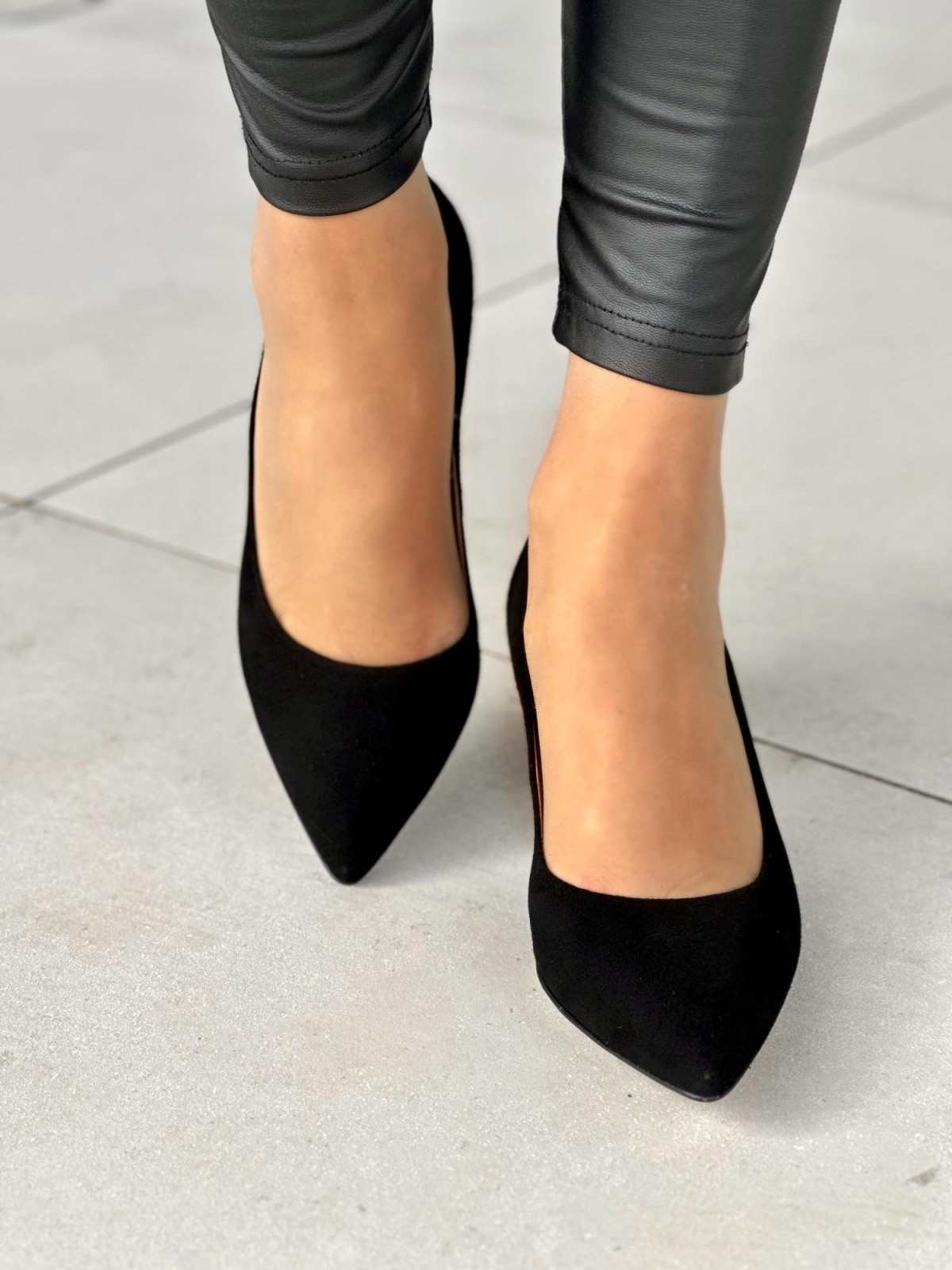 Czarne czółenka damskie skórzane