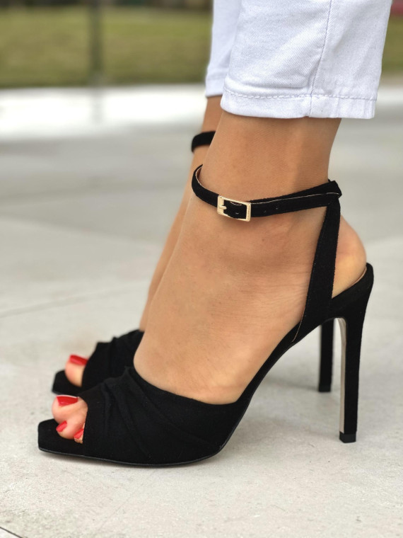 Czarne sandały damskie skórzane