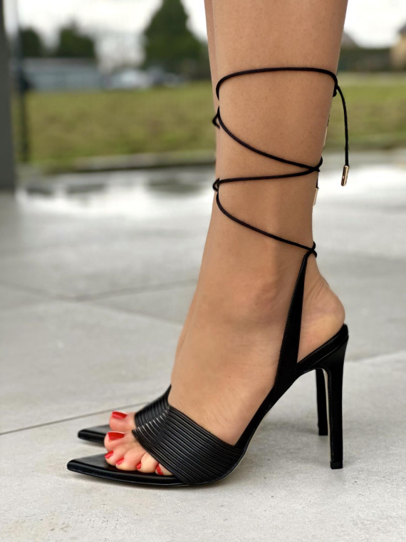 Czarne sandały damskie skórzane