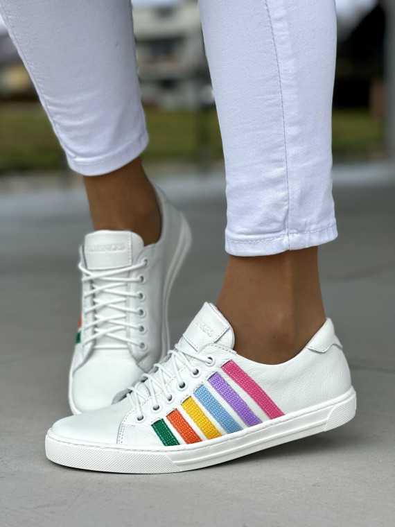 Białe trampki damskie skórzane