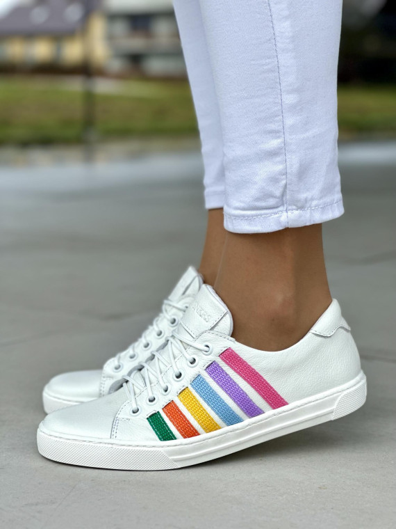 Białe trampki damskie skórzane