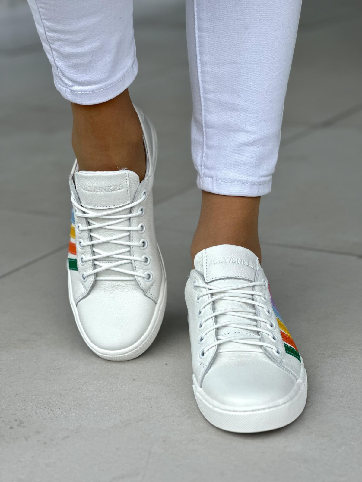 Białe trampki damskie skórzane