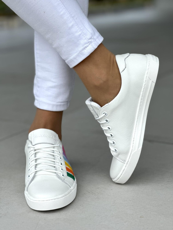 Białe trampki damskie skórzane