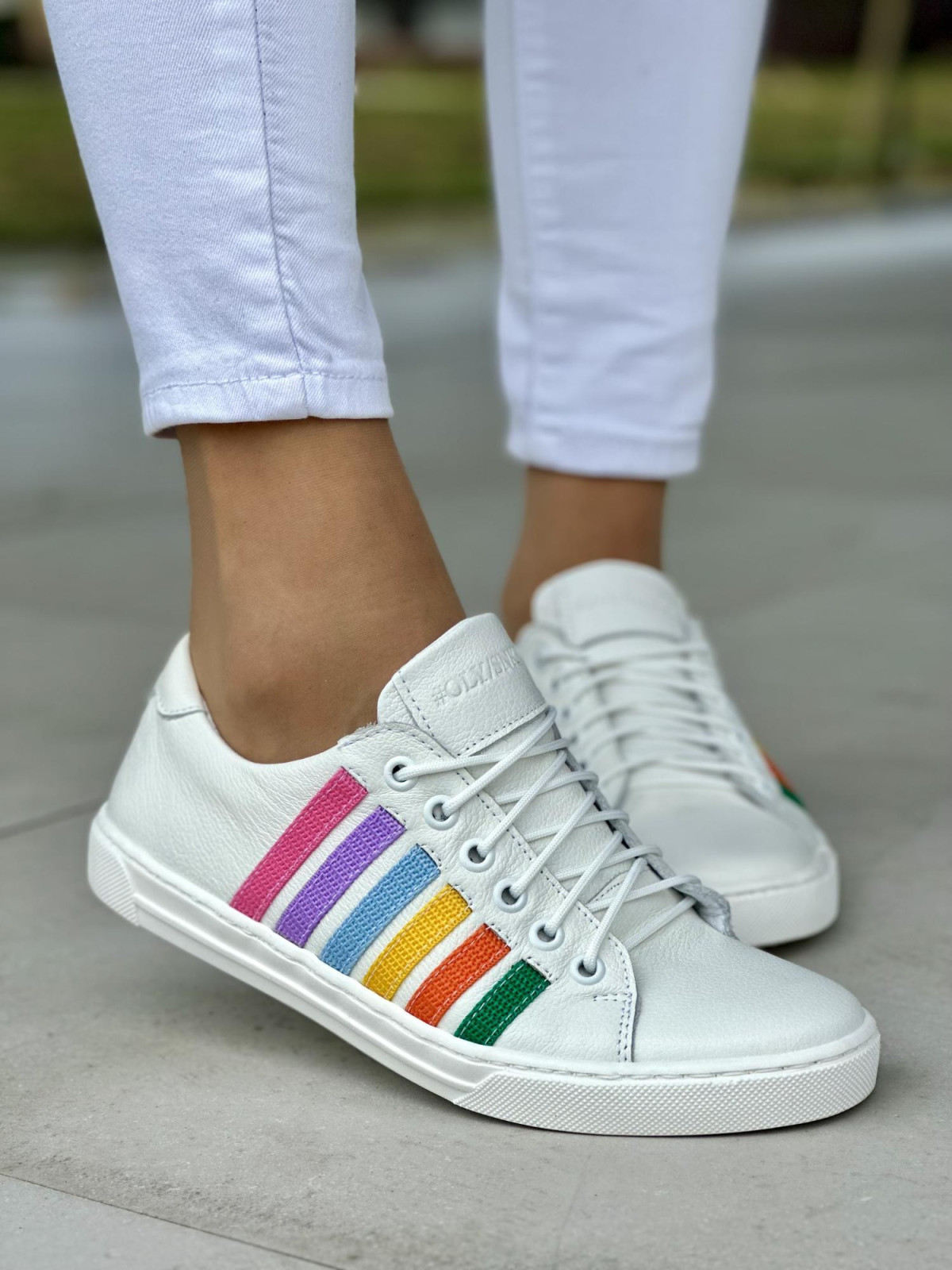 Białe trampki damskie skórzane