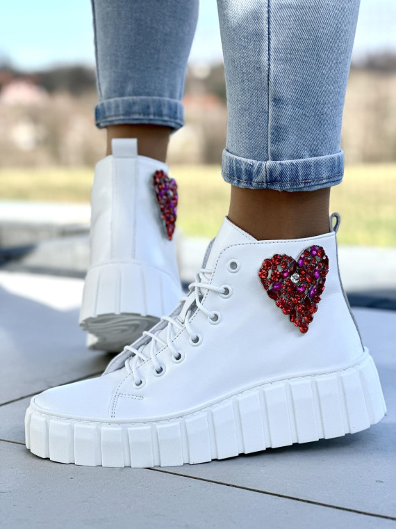 Białe trampki damskie na wyższej lekkiej podeszwie, skóra naturalna