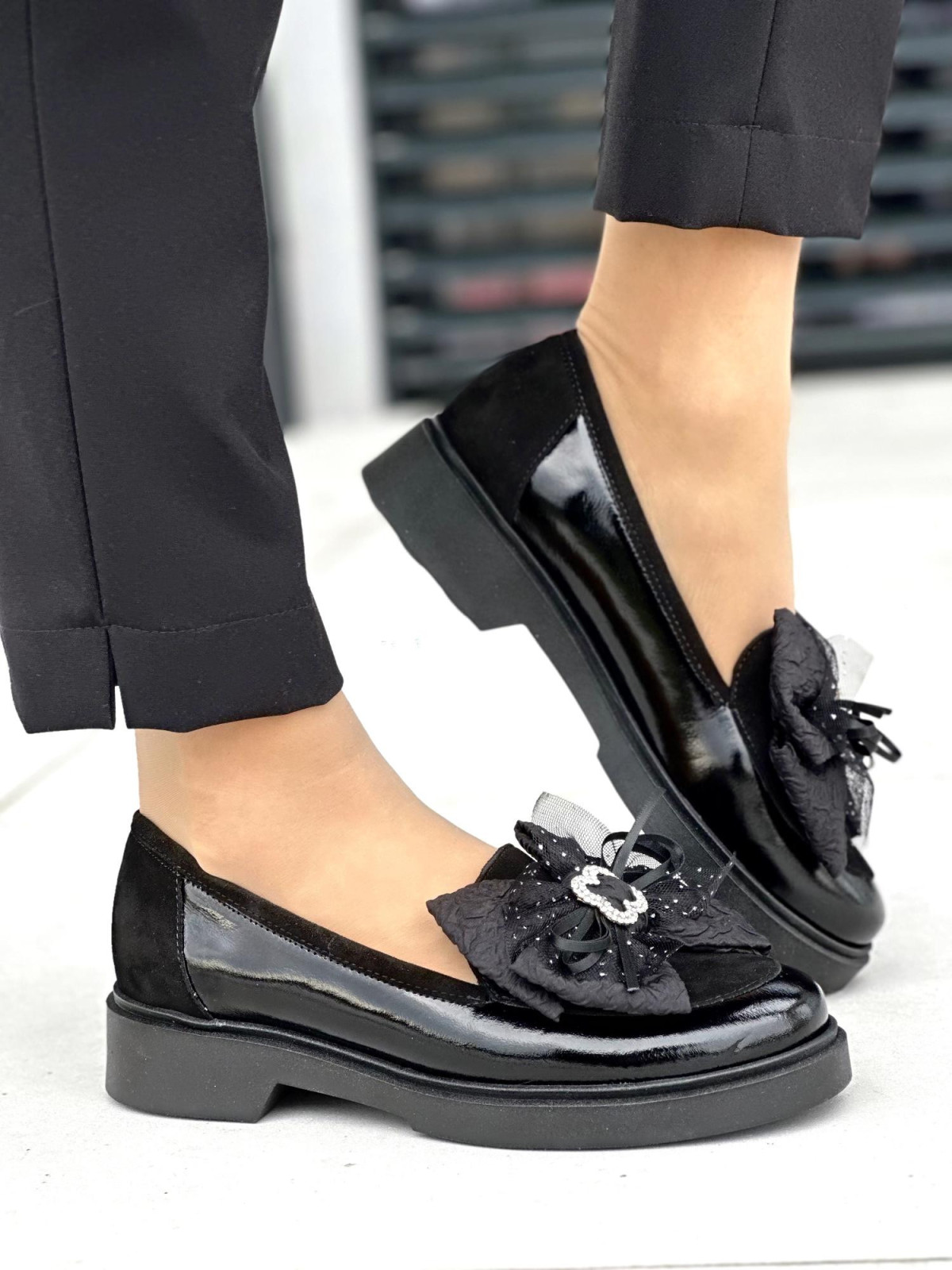 Czarne mokasyny damskie skórzane
