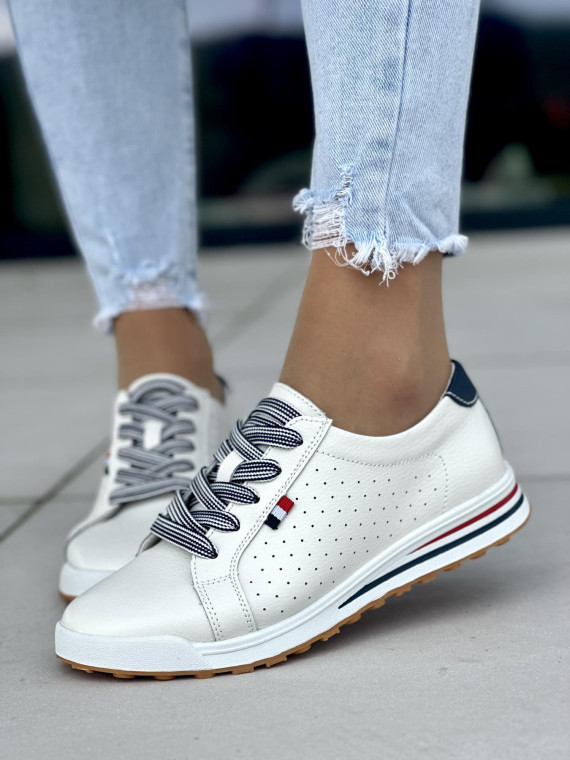 Białe trampki damskie skórzane