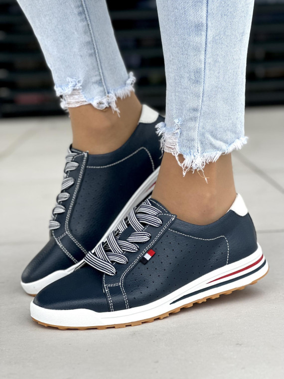 Granatowe trampki damskie skórzane