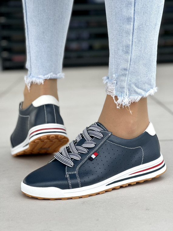 Granatowe trampki damskie skórzane