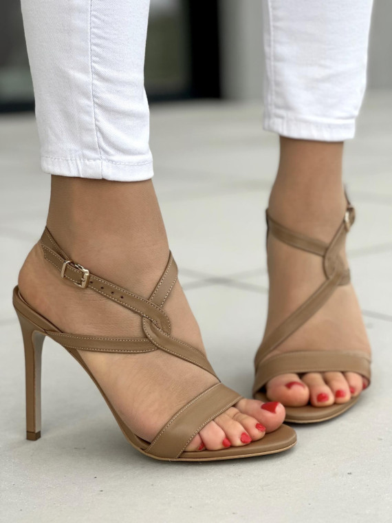 Modne beżowe sandały damskie szpilki na wysokim obcasie, skóra naturalna