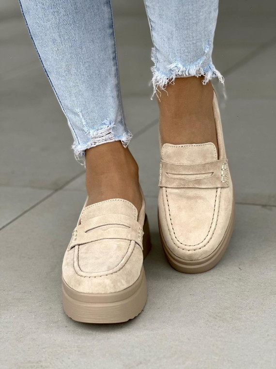 Stylowe beżowe mokasyny damskie na wyższej platformie, skóra naturalna