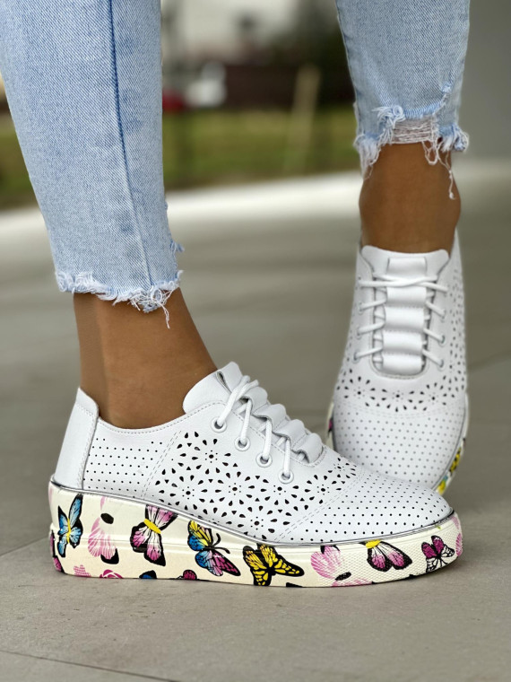 Niepowtarzalne ażurowe białe trampki damskie, skóra naturalna