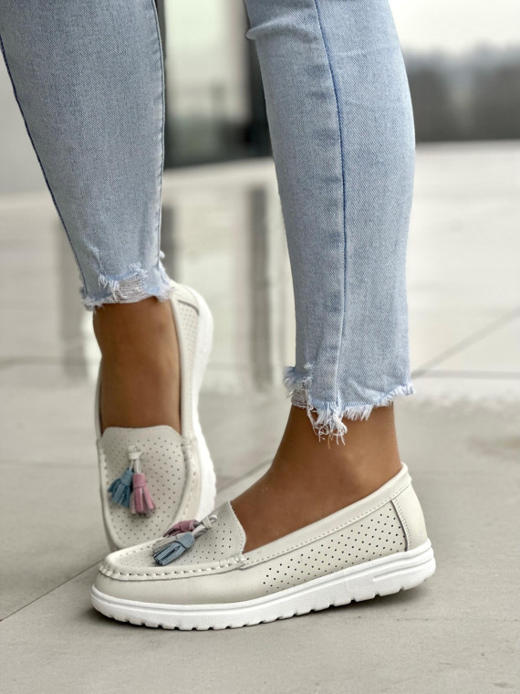 Ażurowe lekkie beżowe mokasyny damskie, skóra naturalna