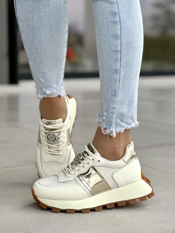 Wyjątkowe beżowo-złote sneakersy damskie z ozdobą, skóra naturalna