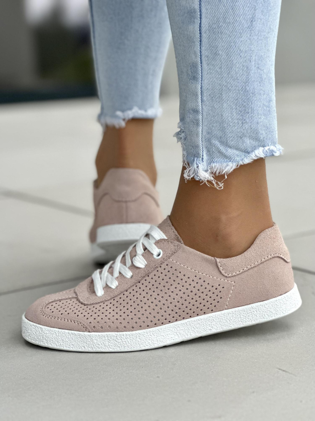 Różowe trampki damskie skórzane