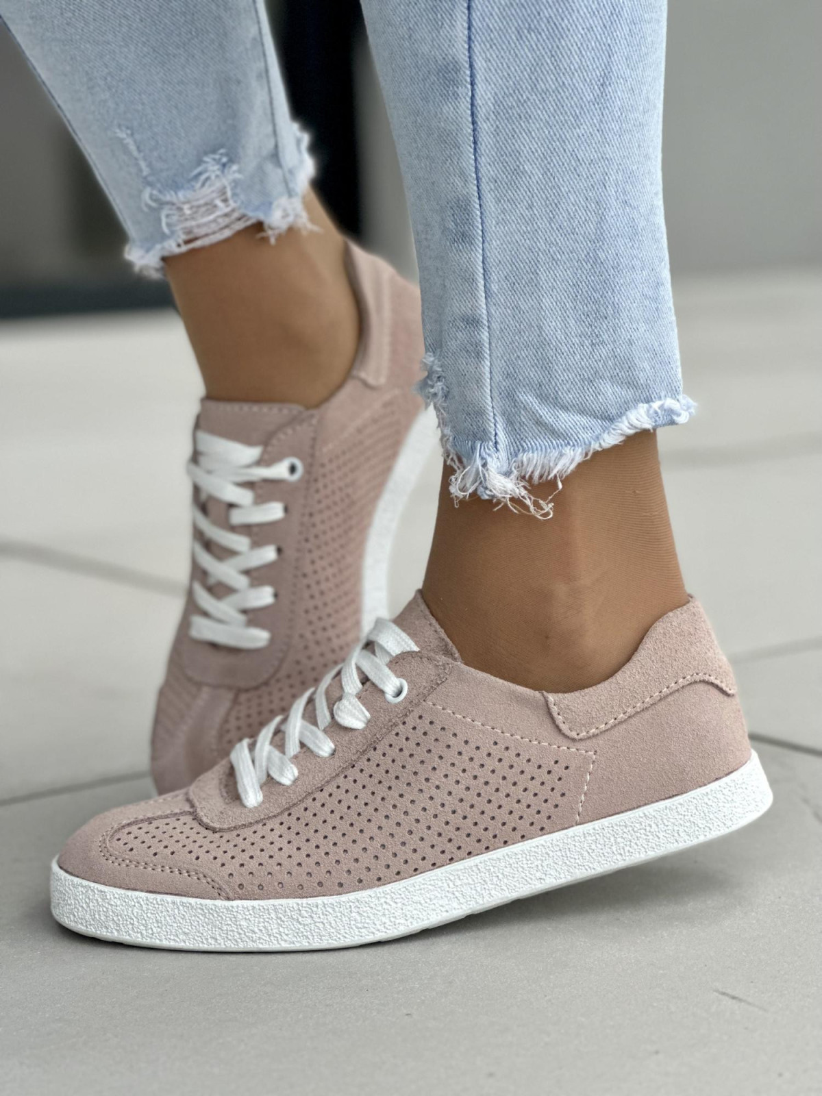 Różowe trampki damskie skórzane